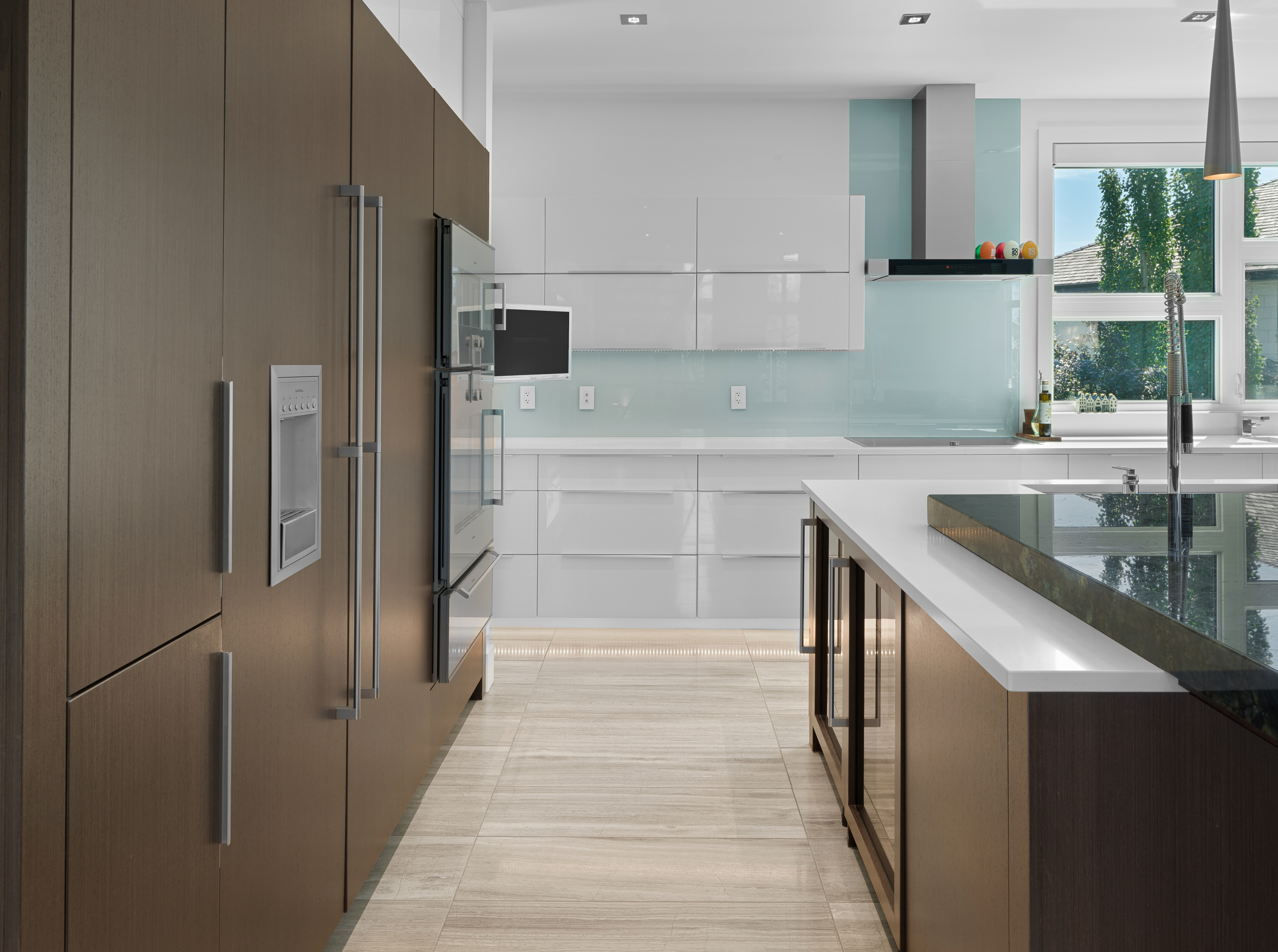 Kitchen in 703 Dalhousie Way in Donsdale home for sale by Holland and Associates Real Estate in Edmonton.